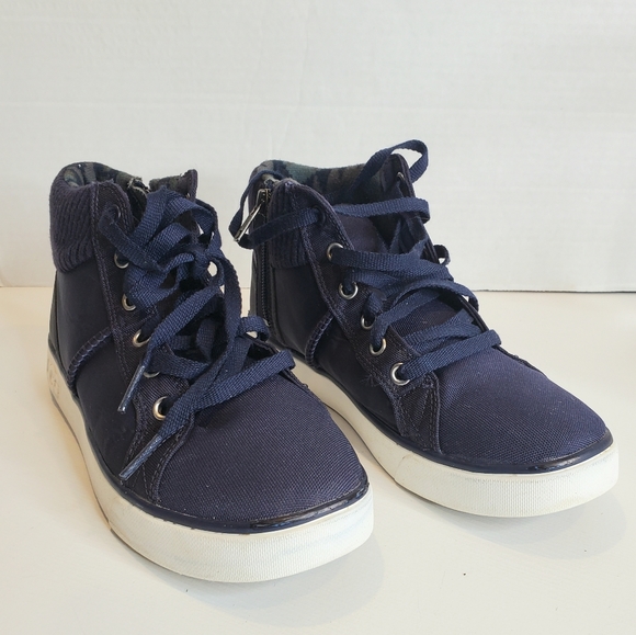 ugg boscoe sneaker